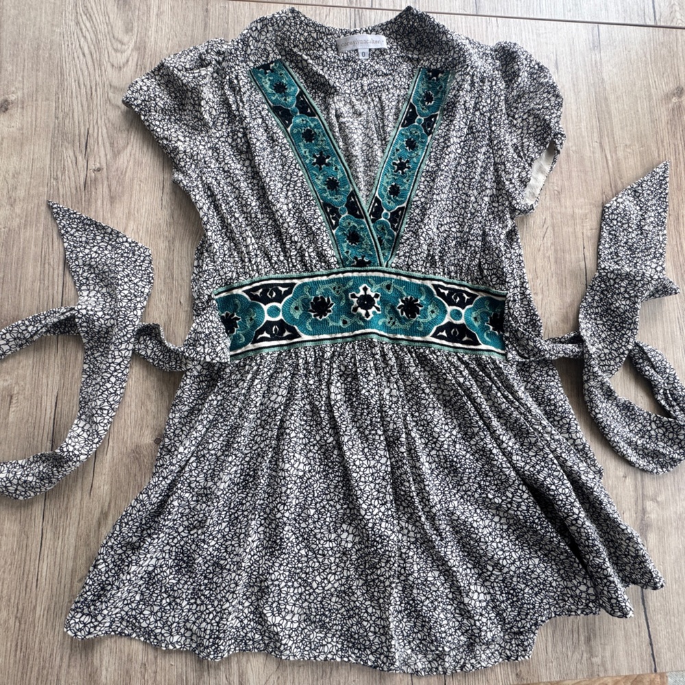 Vintage Anthropologie Top with Teal Embroidered Wrap Belt